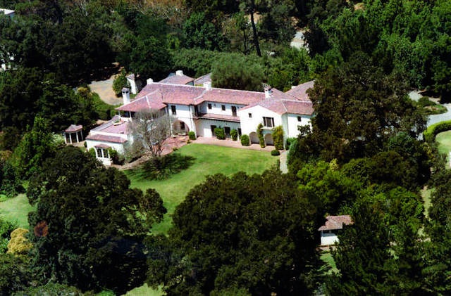 The mansion in Woodside, California, that Steve bought at 29